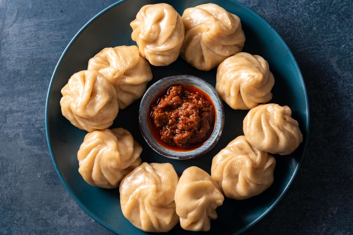 Momos